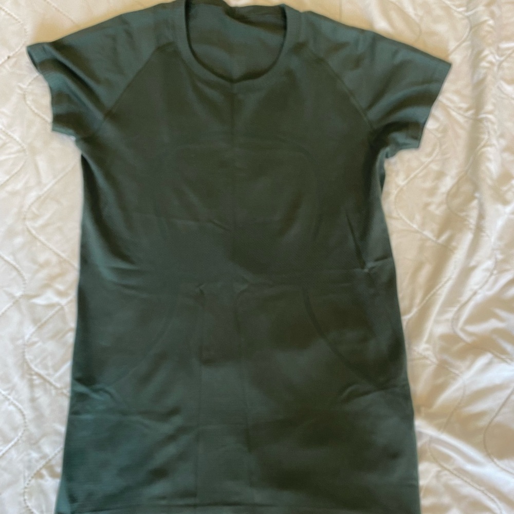 Lululemon Swiftly Tech Short Sleeve Shirt 2.0